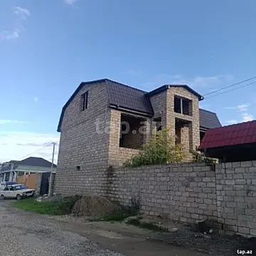 Satılır 6 otaqlı həyət evi 500 m² — Xaçmaz 6 otaq 500.00 m²