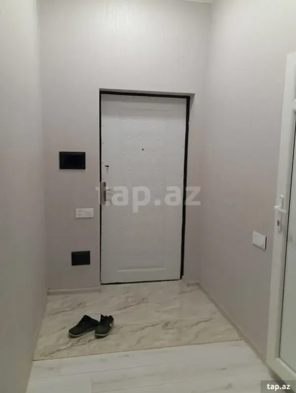 Kirayə verilir 2 otaqlı yeni tikili 53 m²