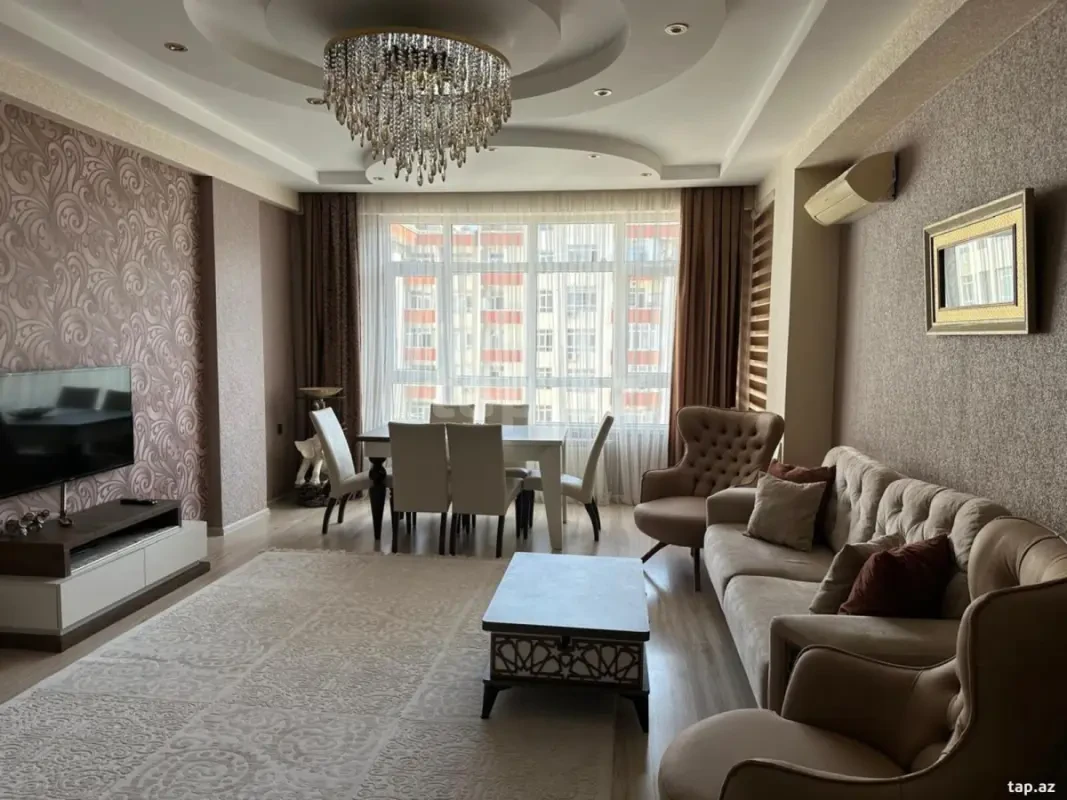 Satılır 4 otaqlı yeni tikili 136 m²