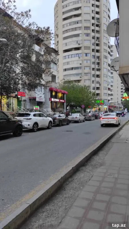 Satılır 1 otaqlı mənzil 30 m²