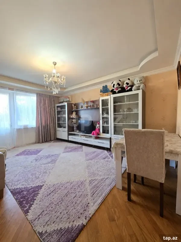 Satılır 3 otaqlı mənzil 85 m²