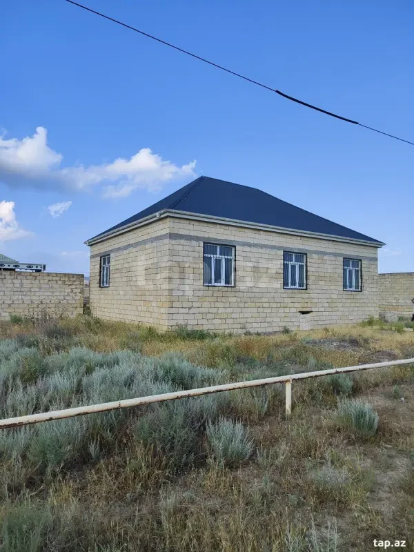 Satılır 3 otaqlı həyət evi 88 m²