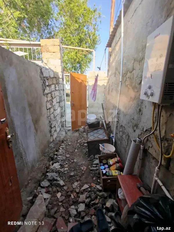 Satılır 2 otaqlı həyət evi 75 m²