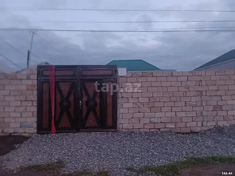 Satılır 4 otaqlı həyət evi 110 m² — Bakı 4 otaq 110.00 m²