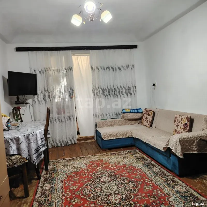 Satılır 1 otaqlı mənzil 18 m²