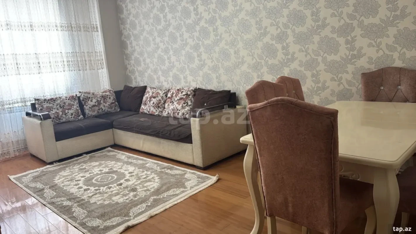 Kirayə verilir 2 otaqlı yeni tikili 65 m²
