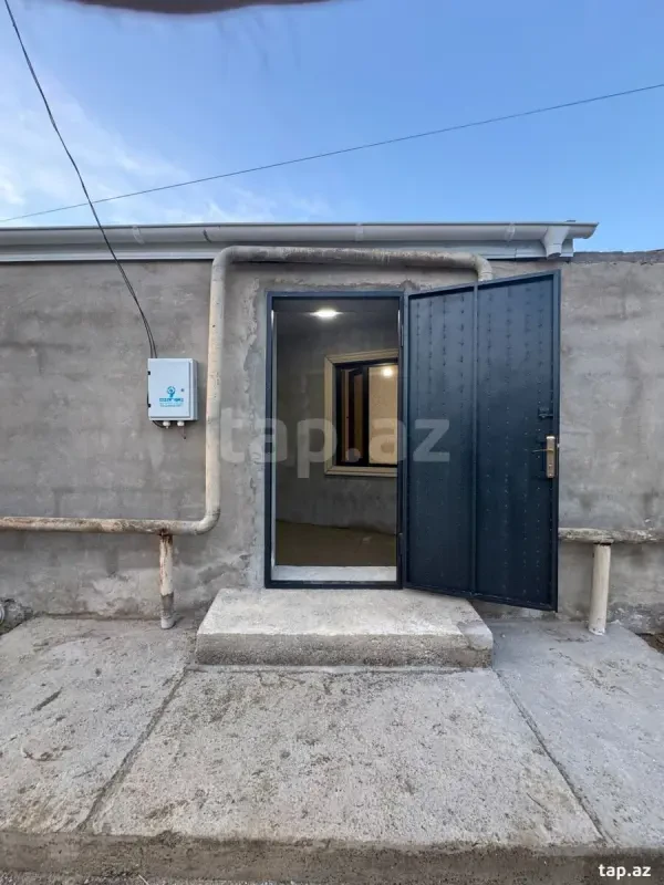 Satılır 2 otaqlı həyət evi 65 m²