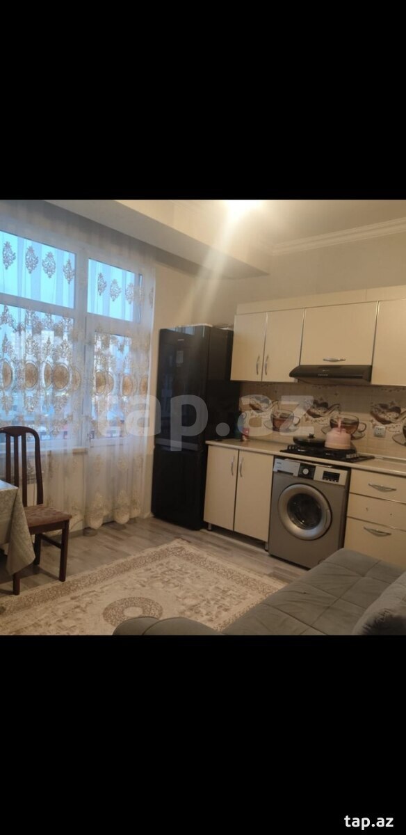 Kirayə verilir 2 otaqlı yeni tikili 42 m²