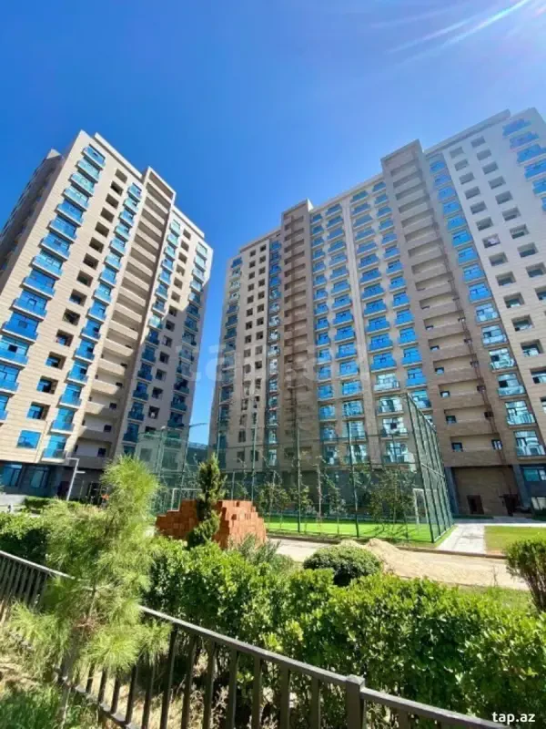 Satılır 3 otaqlı yeni tikili 90 m²