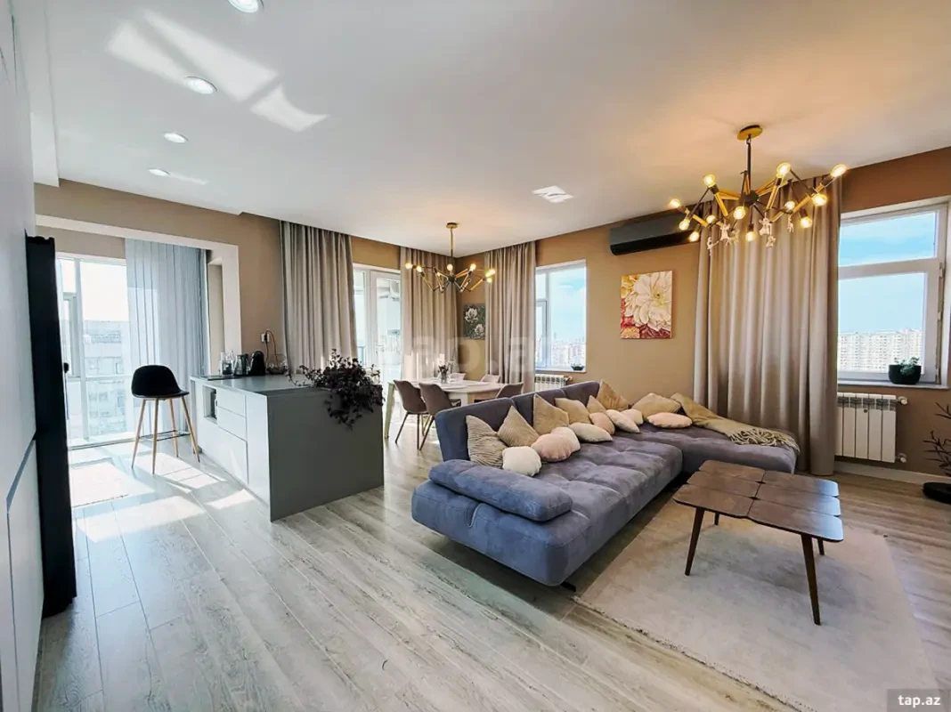 Satılır 3 otaqlı yeni tikili 100 m²