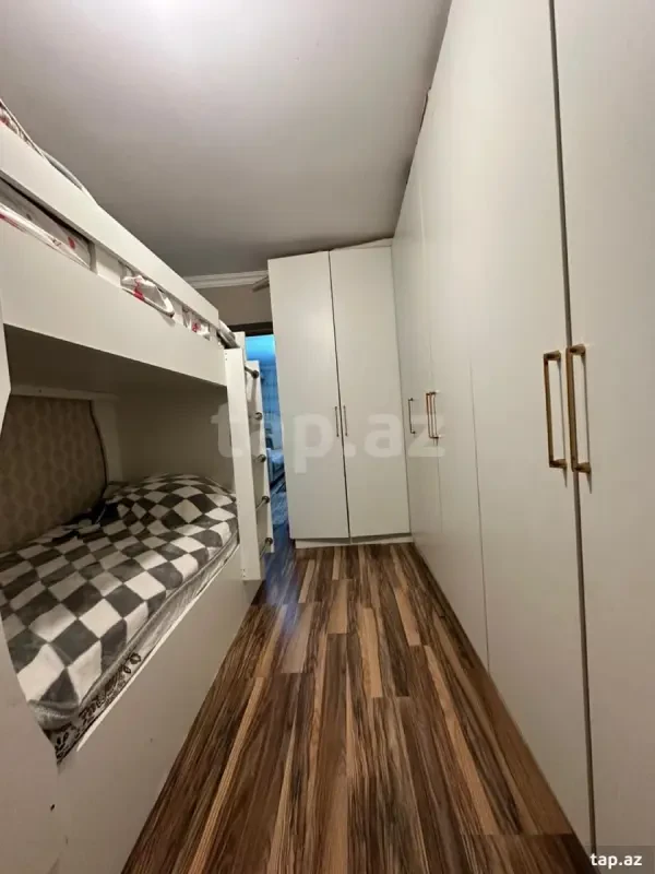 Kirayə verilir 2 otaqlı mənzil 65 m²