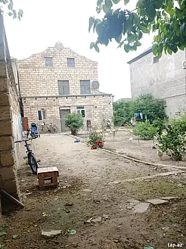 Satılır 7 otaqlı həyət evi 120 m² — Bakı 7 otaq 120.00 m²
