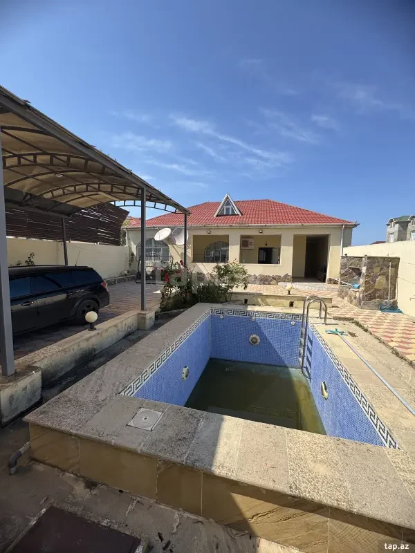 Kirayə verilir 4 otaqlı həyət evi 130 m²