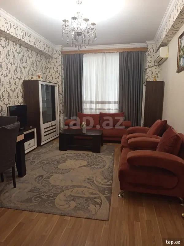 Kirayə verilir 3 otaqlı yeni tikili 110 m²