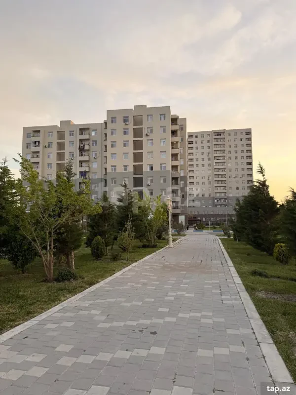 Kirayə verilir 2 otaqlı yeni tikili 65 m²