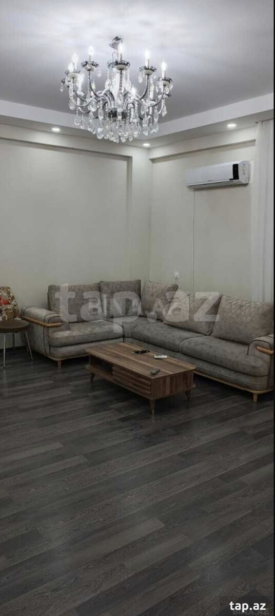 Kirayə verilir 3 otaqlı yeni tikili 142 m²