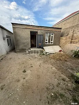 Satılır 4 otaqlı həyət evi 250 m² — Bakı 4 otaq 250.00 m²
