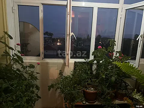 Kirayə verilir 3 otaqlı mənzil 100 m² — Şəki 3 otaq 100.00 m²