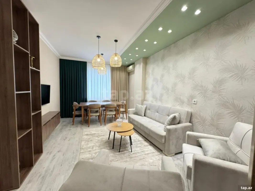 Satılır 3 otaqlı yeni tikili 90 m²