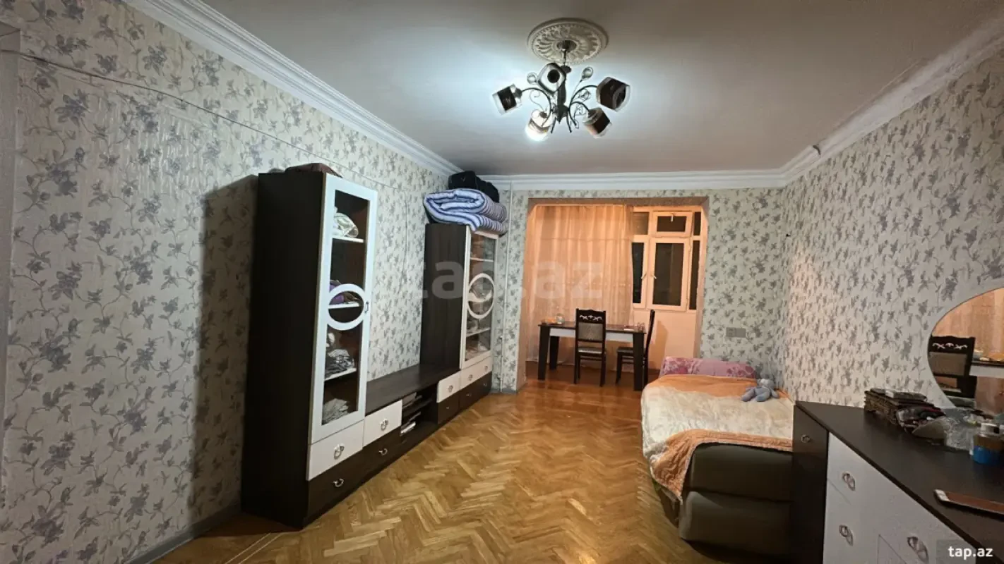 Kirayə verilir 3 otaqlı yeni tikili 95 m²