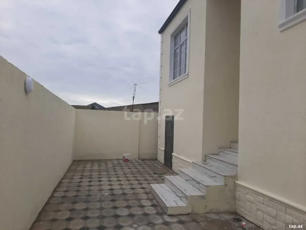 Satılır 3 otaqlı həyət evi 90 m²