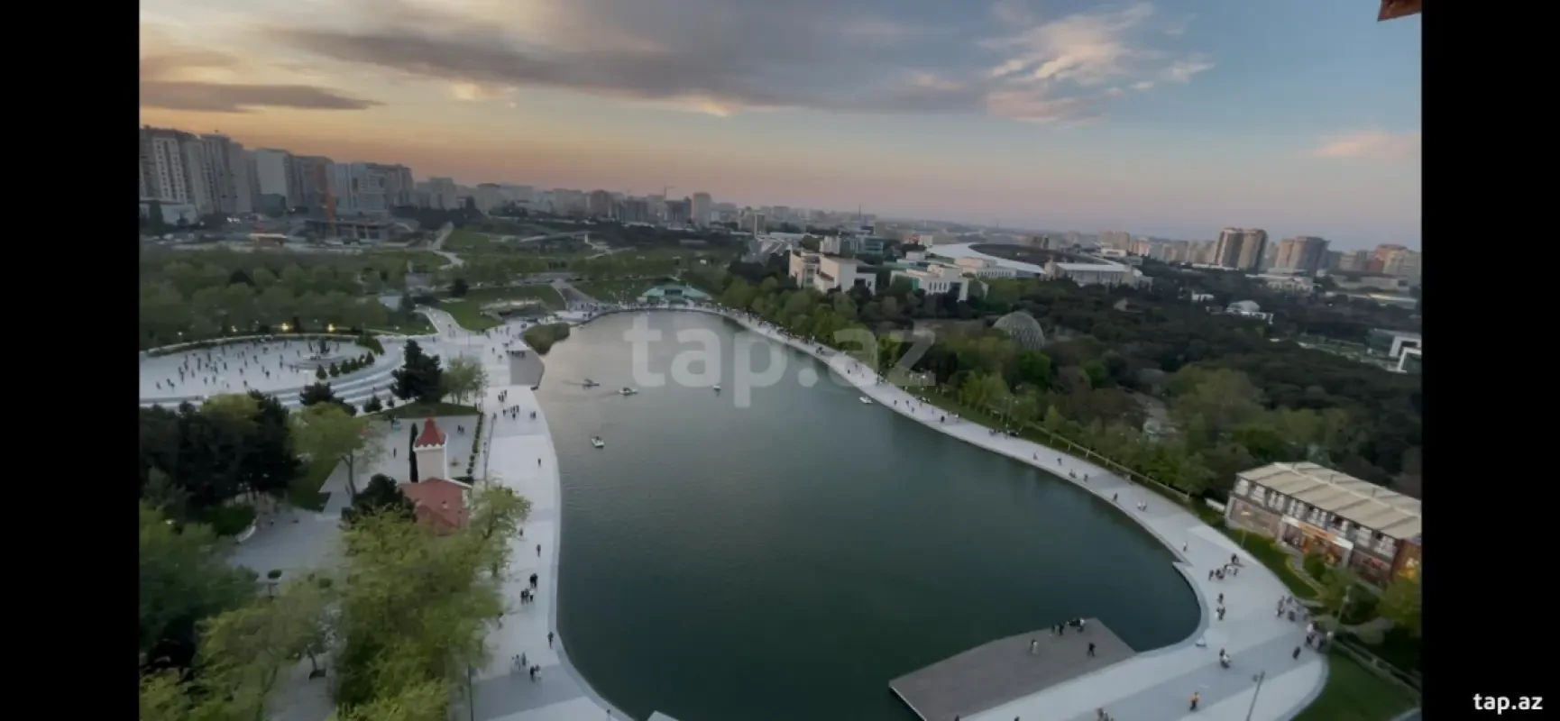 Satılır 5 otaqlı yeni tikili 178 m²