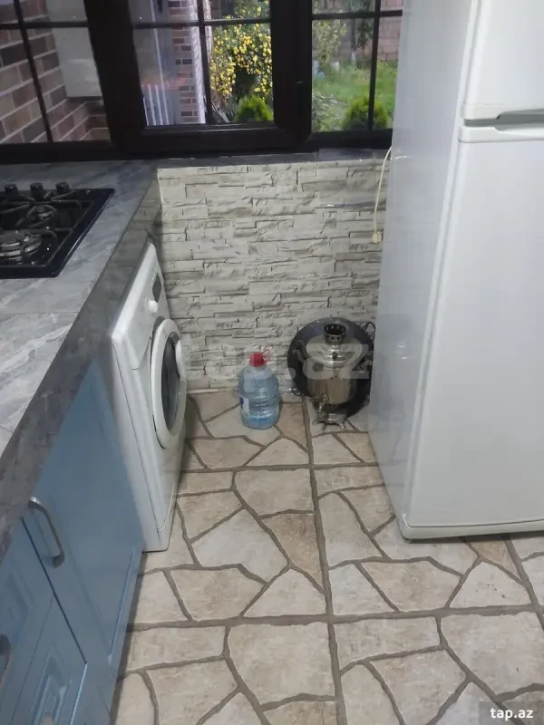 Kirayə verilir 2 otaqlı həyət evi 70 m²
