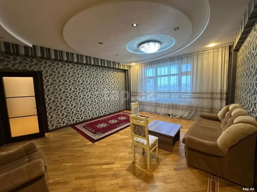 Satılır 2 otaqlı yeni tikili 90 m²