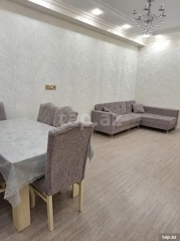 Kirayə verilir 2 otaqlı yeni tikili 70 m²