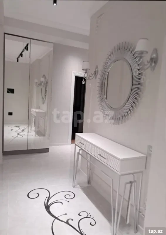 Kirayə verilir 3 otaqlı yeni tikili 108 m²