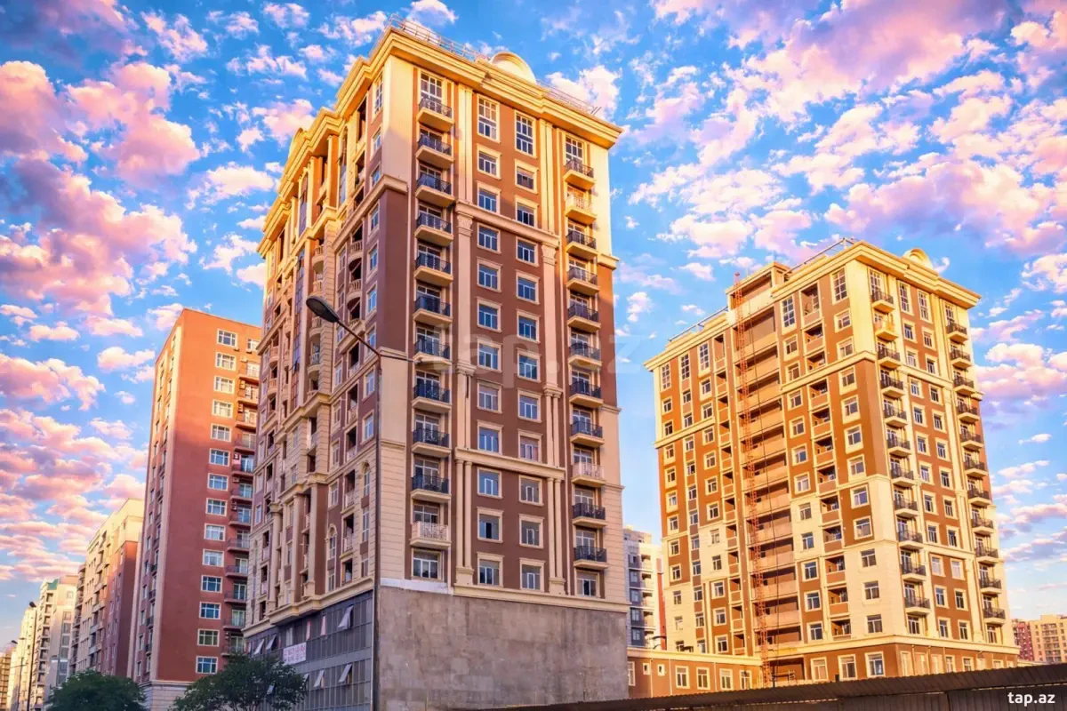 Satılır 2 otaqlı yeni tikili 72 m²