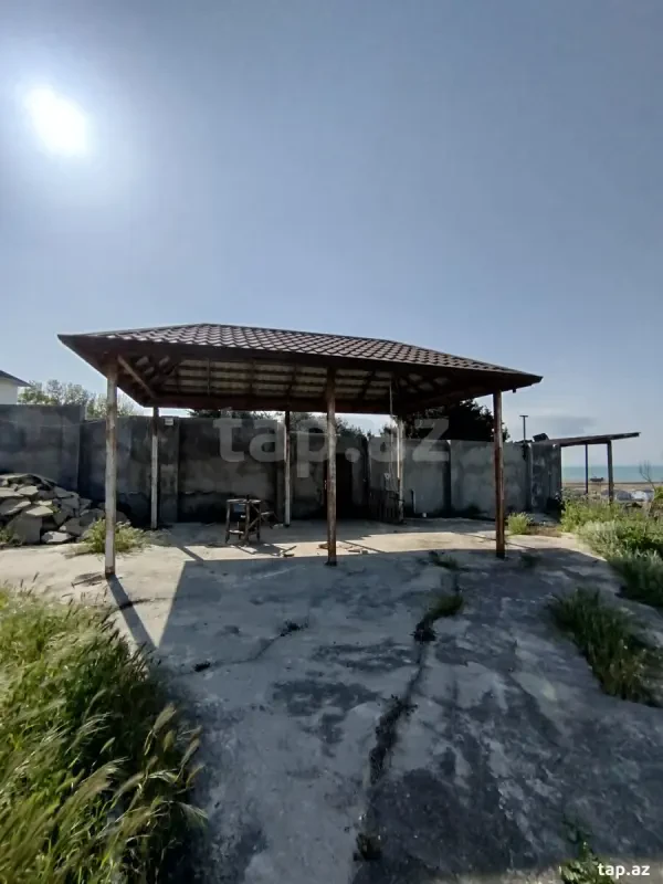 Satılır 3 otaqlı həyət evi 120 m²