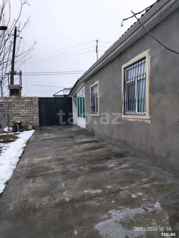 Satılır 3 otaqlı həyət evi 100 m²