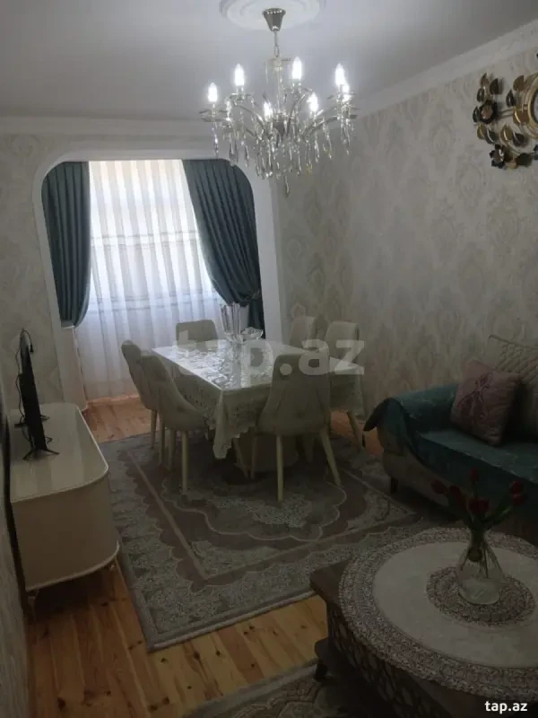 Satılır 3 otaqlı yeni tikili 75 m²