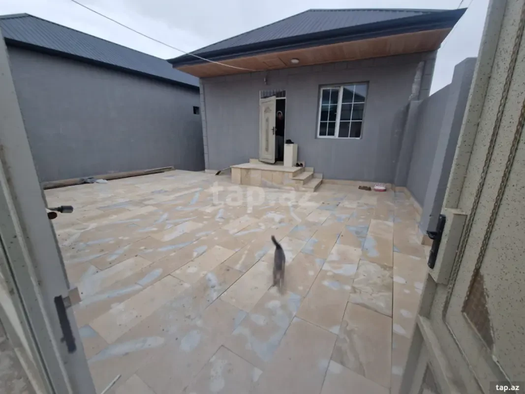 Satılır 2 otaqlı həyət evi 60 m²