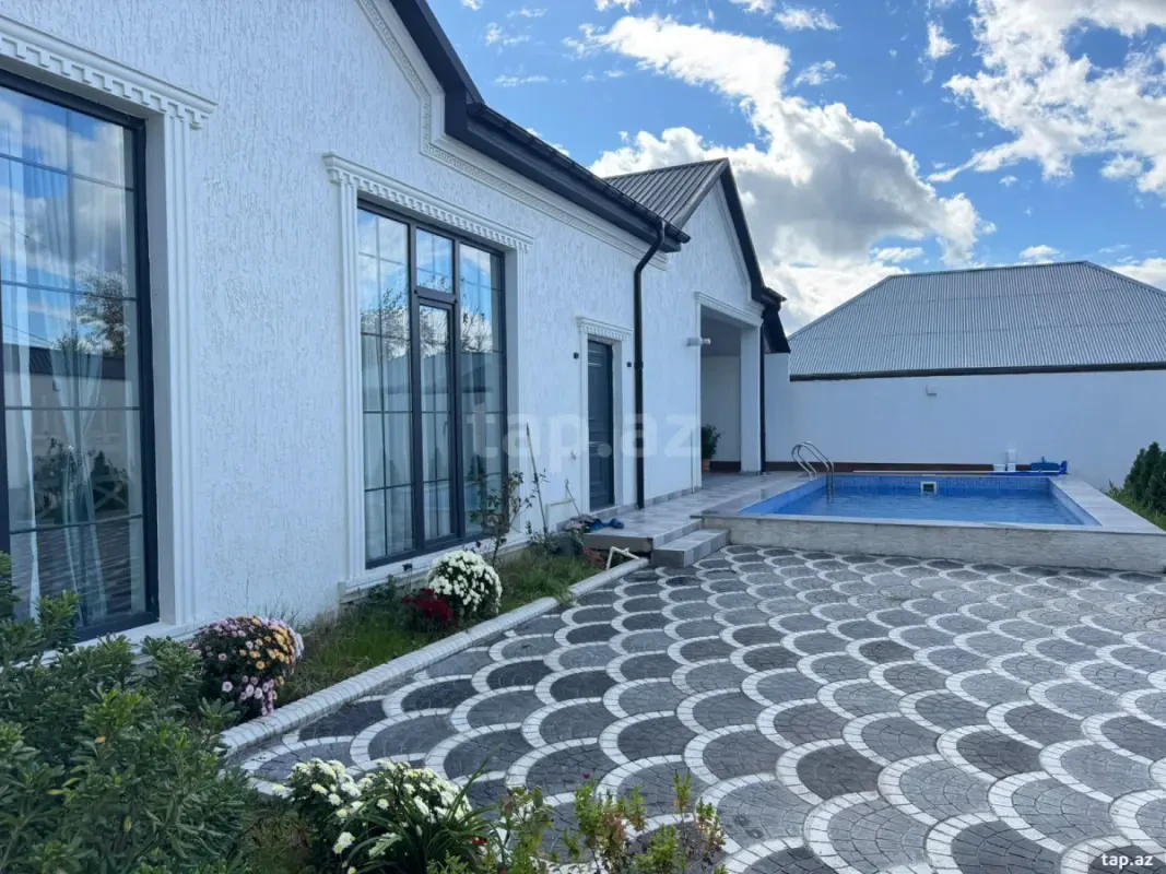 Kirayə verilir 4 otaqlı həyət evi 100 m²
