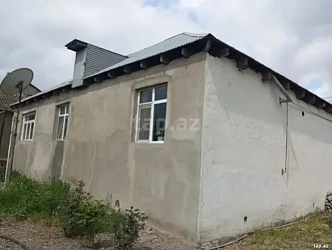 Satılır 5 otaqlı həyət evi 100 m² — Xaçmaz 5 otaq 100.00 m²