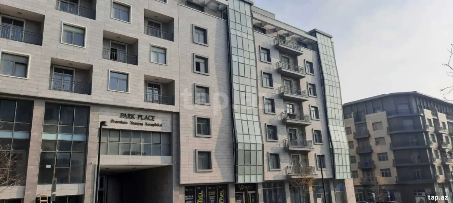 Satılır 4 otaqlı yeni tikili 220 m²
