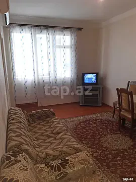 Kirayə verilir 3 otaqlı mənzil 42 m² — Bakı, Memar Əcəmi yanı 3 otaq 42.00 m²