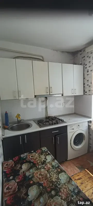 Kirayə verilir 2 otaqlı mənzil 50 m²