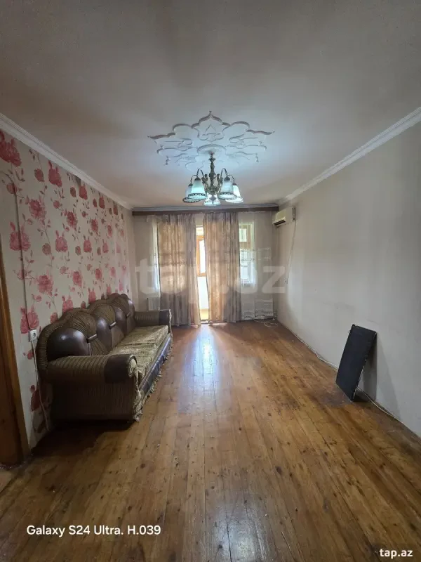 Kirayə verilir 2 otaqlı mənzil 47 m²