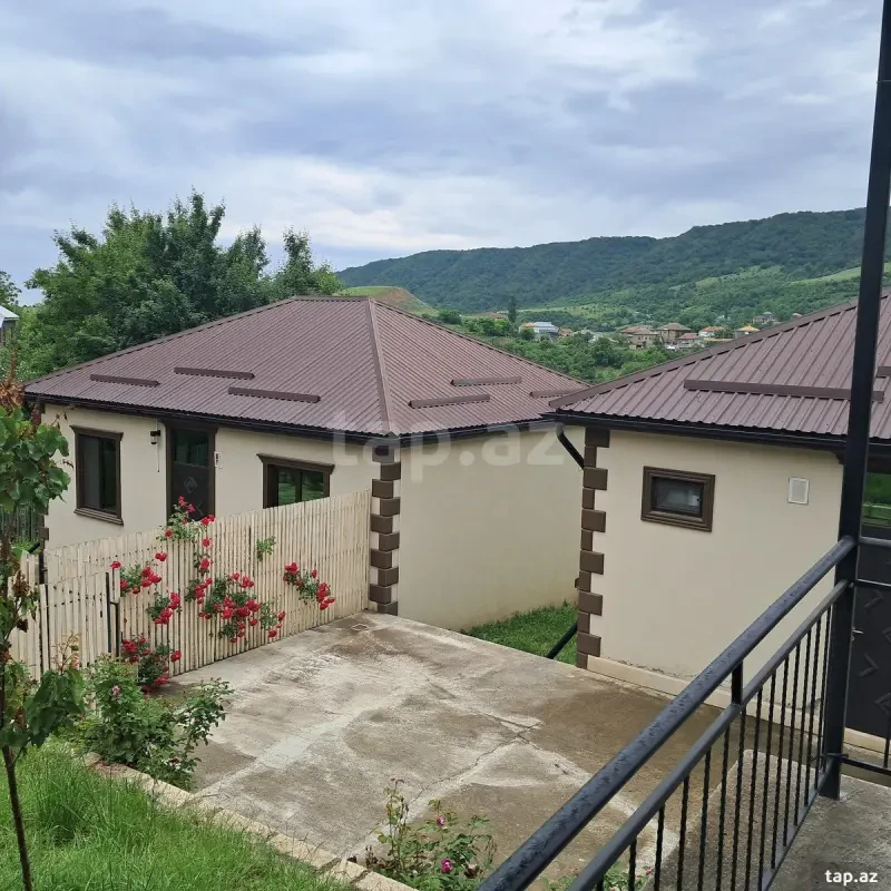 Kirayə verilir 2 otaqlı həyət evi 70 m²