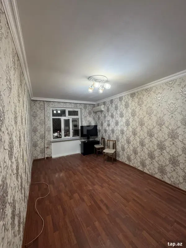 Kirayə verilir 2 otaqlı mənzil 55 m²