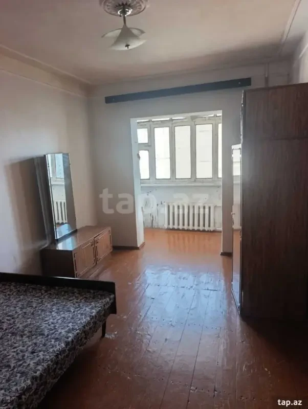 Satılır 3 otaqlı mənzil 60 m²