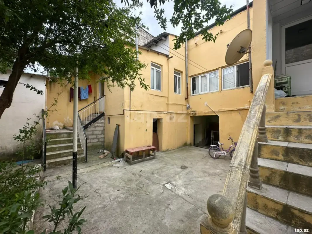 Satılır 5 otaqlı həyət evi 120 m²