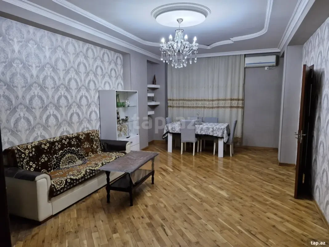 Kirayə verilir 2 otaqlı yeni tikili 70 m²