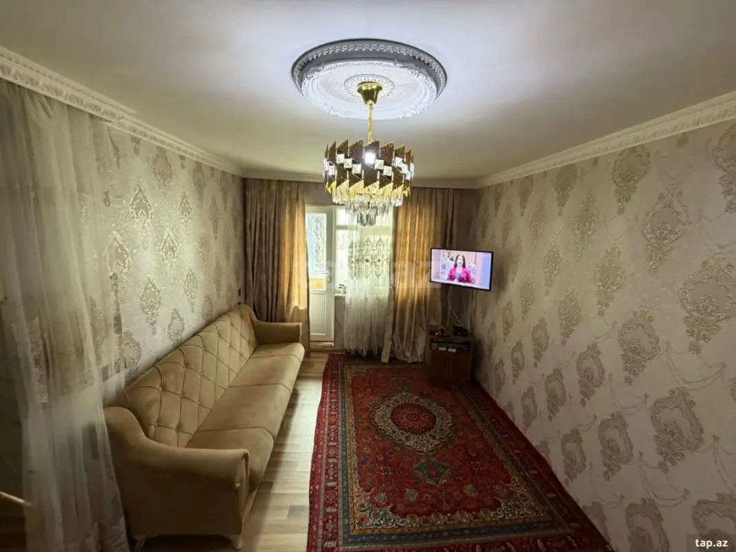 Satılır 2 otaqlı mənzil 47 m²