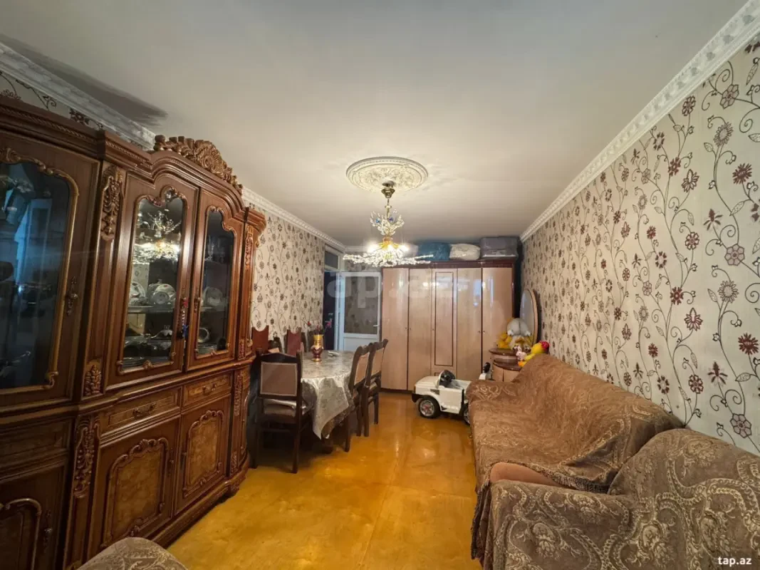 Satılır 2 otaqlı mənzil 30 m²