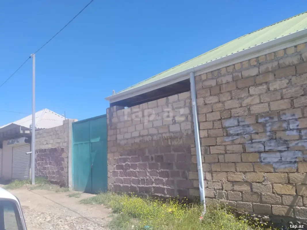 Satılır 5 otaqlı həyət evi 120 m²