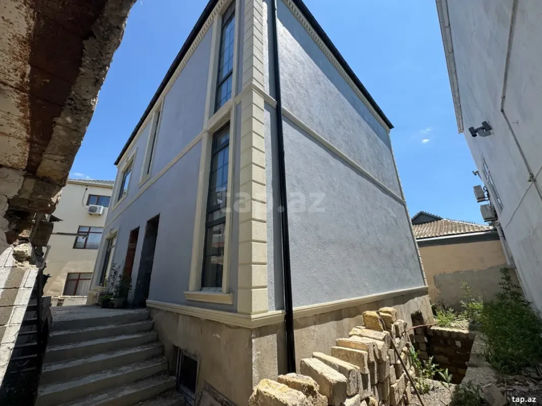 Satılır 6 otaqlı həyət evi 95 m²